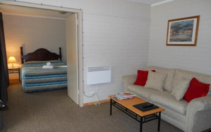 Grampians View Cottages & Units