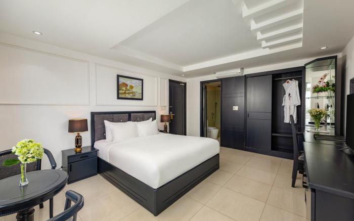 Kay Hotel Danang - Near Dragon Bridge