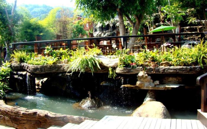 Bura Resort