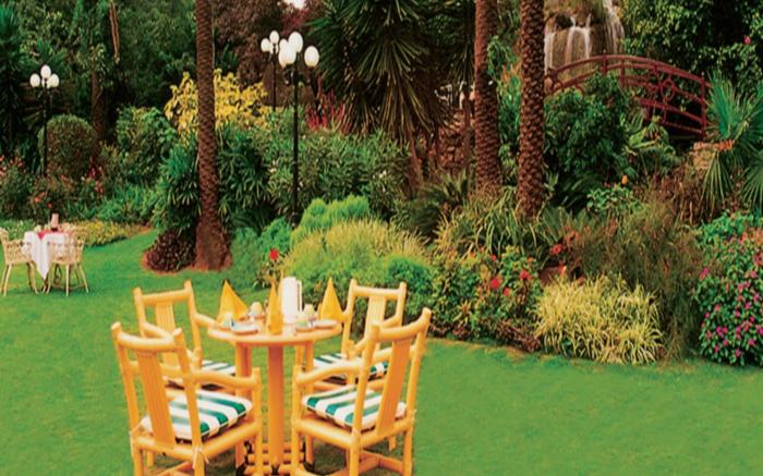 Hotel Hillock