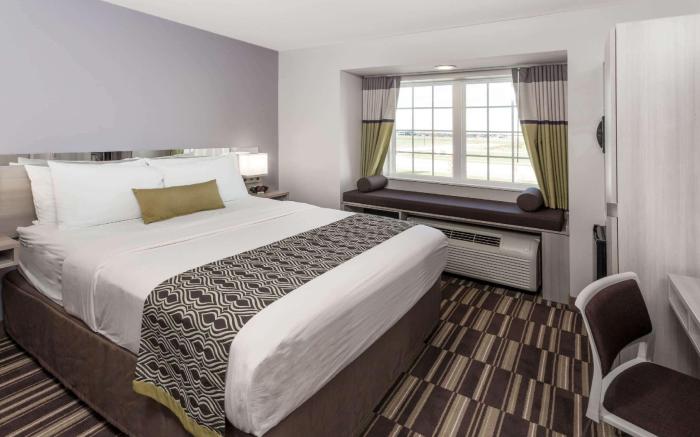 Microtel Inn & Suites by Wyndham West Fargo Near Medical Ctr