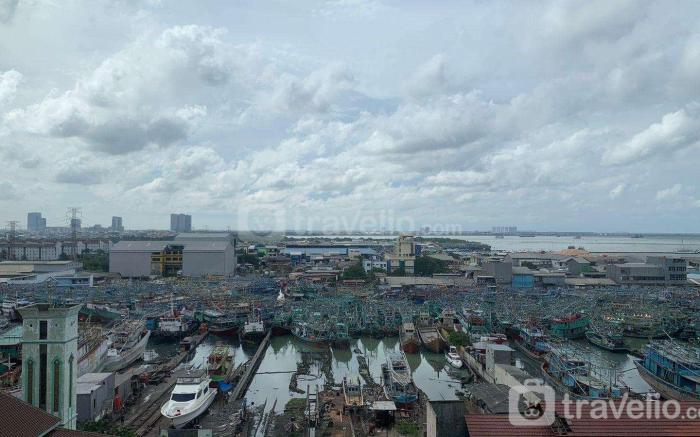 Comfort and Simply 2BR Green Bay Pluit By Travelio