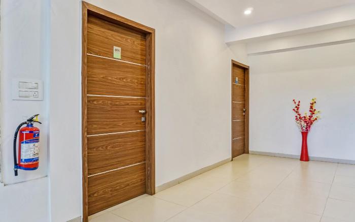 Super Townhouse The Upper Room Near Pune Airport