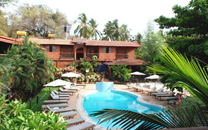 Sea Breeze Beach Resort Candolim Goa