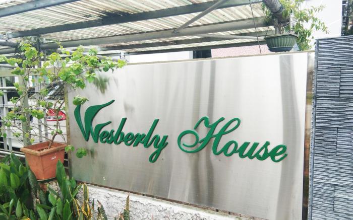 Wesberly Apartments