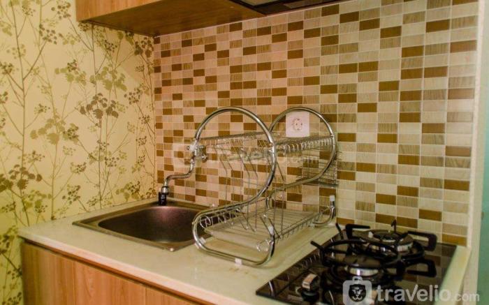 Tidy 2BR Green Pramuka City Apt By Travelio