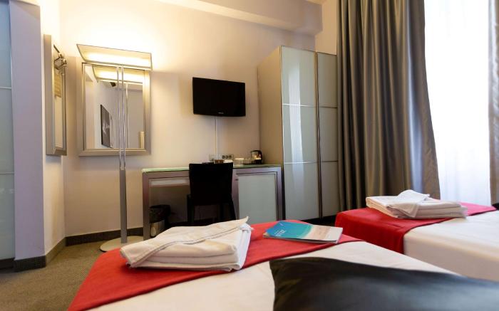 Central Hotel, Trademark Collection by Wyndham
