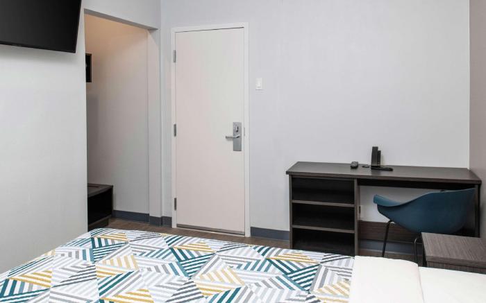 Motel 6 San Pedro, CA – Port of Los Angeles