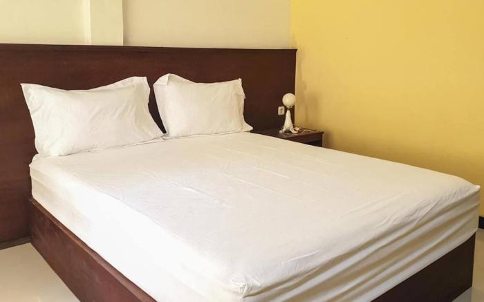 Bromo 22 Homestay Syariah near Terminal Bayuangga Probolinggo Mitra RedDoorz