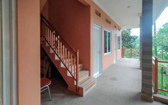 Batu Homestay Puncak Mitra RedDoorz