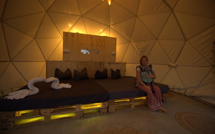 Luxury 8-BR Campsite with Lake and Mountains Views