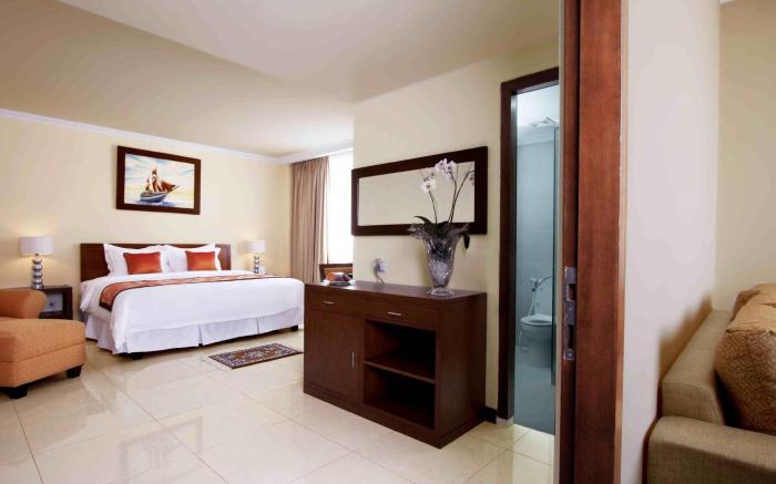 Dermaga Keluarga Hotel