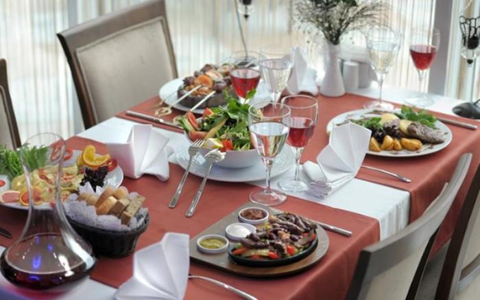 Rhiss Hotel Bostanci