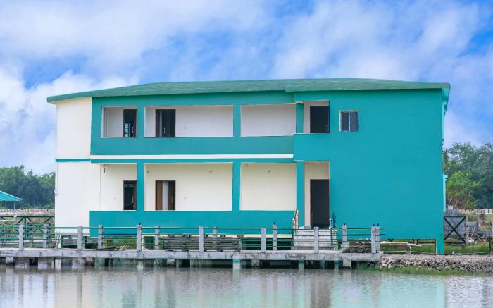 Jhore Jole Jongole - Eco Heritage Resort