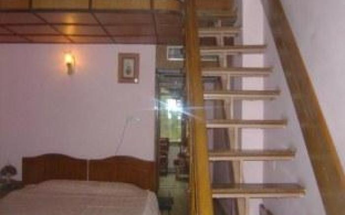 Snow King Retreat & Revolving Restaurant ,Cottages, Huts, Villas - Fagu Hill Top Kufri Shimla