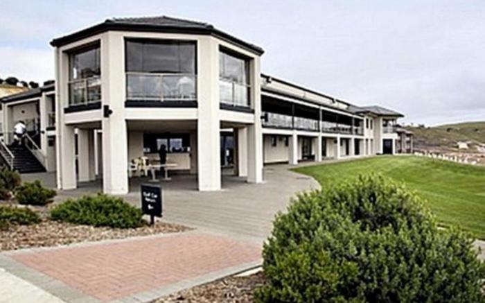 Links Lady Bay Resort