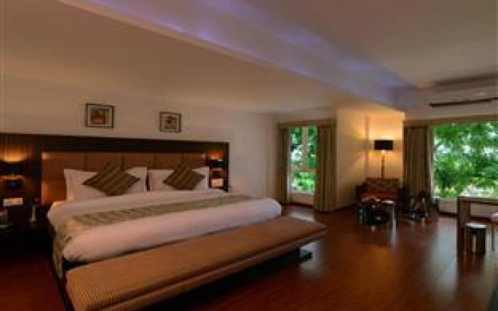 Top3 Lords Resorts