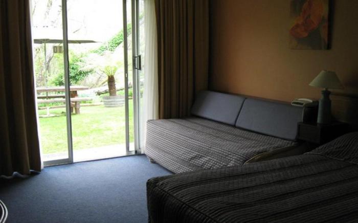 Riverbank Park MOTEL