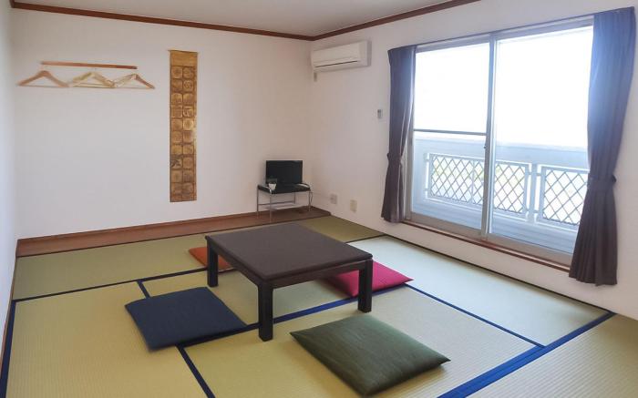 Biwa-Lakeside Cottage B.B.Dylan