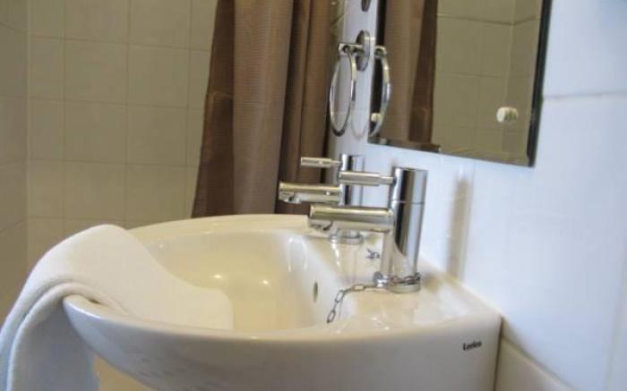 Hudsons Guest House - Adults only