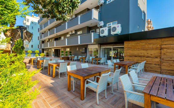 Royalisa City Apart Hotel