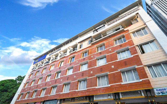 FabHotel Phoenix Resorts - Nr. M Chinnaswamy Stadium