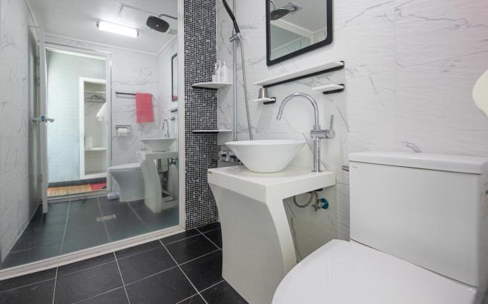 Gyeongju Neulsiwon Pension