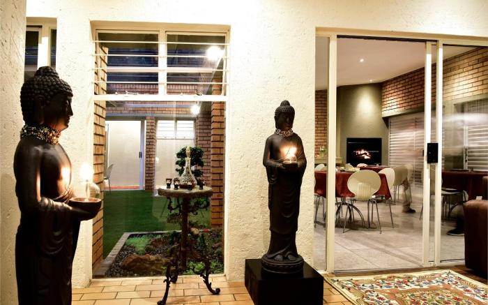 Five O' Clock Zen Boutique Guest House