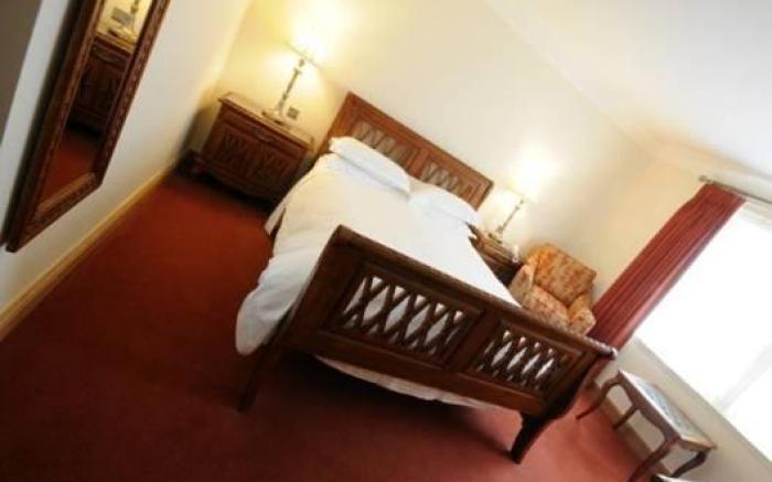 Woodland House Hotel