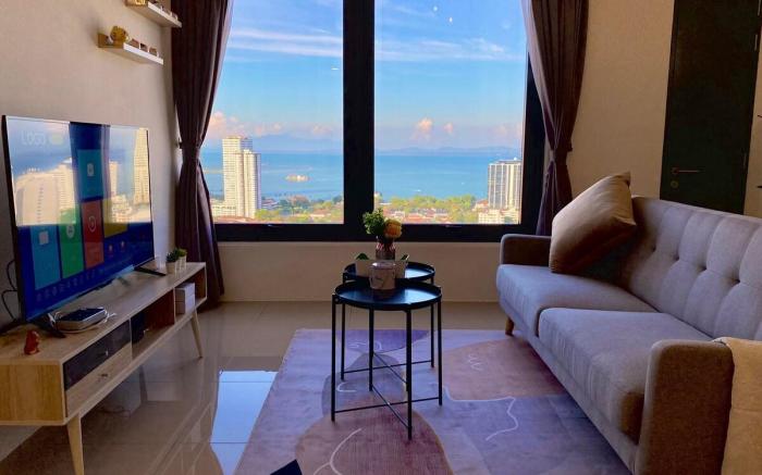 Tropicana 218 Macalister by stayCATion Homestay 