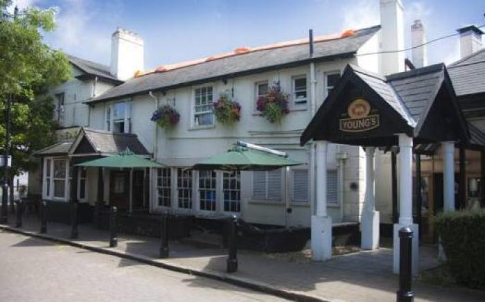 Dukes Head Hotel