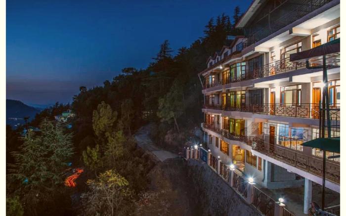 Goroomgo Shimla Nature Ville