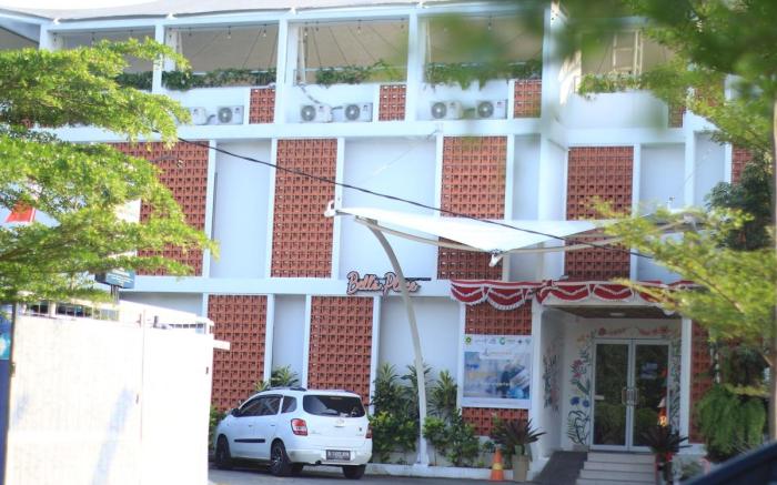 Bell's Place Hotel