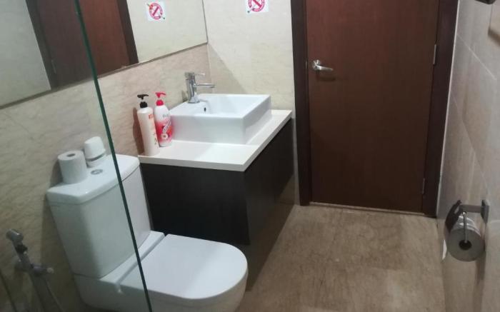 Regalia Suites & Residence studio Apartment by Enjoy your stay