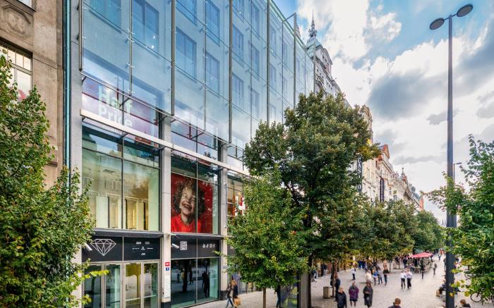 VN3 Terraces Suites by Adrez Living