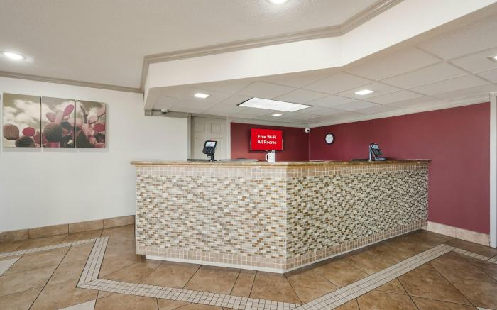 Red Roof Inn College Station