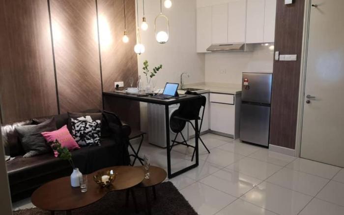 Arte Mont Kiara Homestay