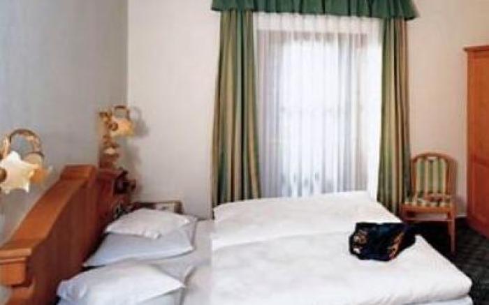Santeshotel