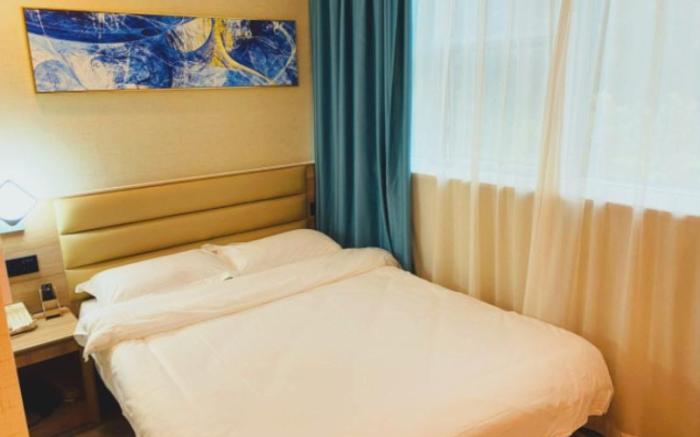 Green Tree Inn Nanjing Xinjiekou Wangfu Avenue