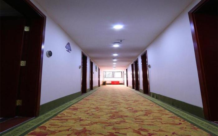 Shell Hotel Shnghai South Railway Station Luoxiang Road