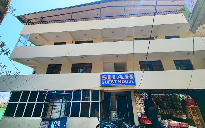 Goroomgo Shah Guest House Near Mall Road Nainital