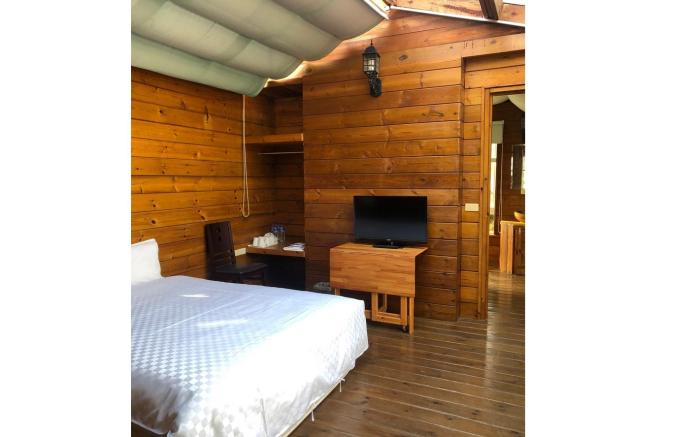 CaiFong小木屋/附特斯拉充電樁