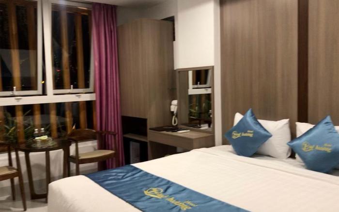 QUE HUONG HOTEL