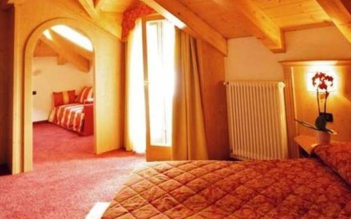 Hotel Almazzago