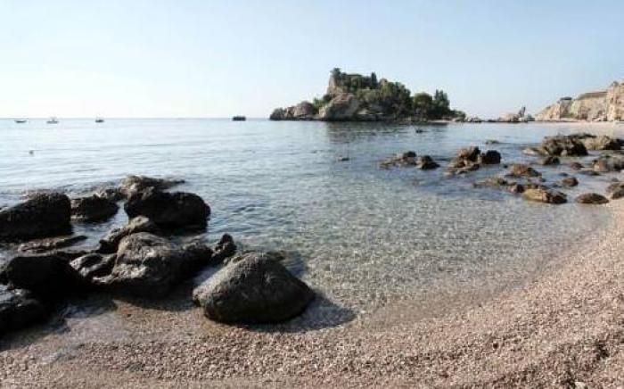 Mendolia Beach Hotel