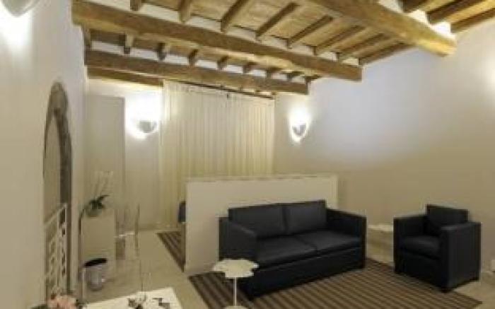 Trevi Palace Luxury Inn