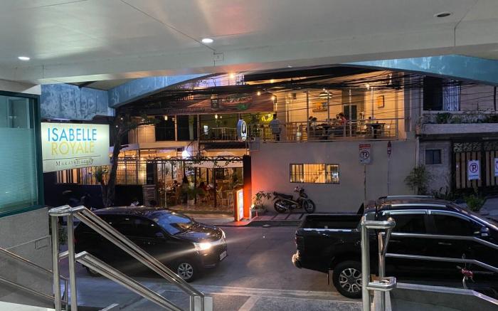 Makati Isabela Lux #5