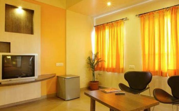 Hotel Orient Crown, Kolhapur