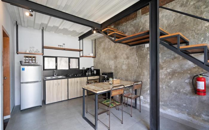 Ambara Residence U6 Loft by  Betterplace
