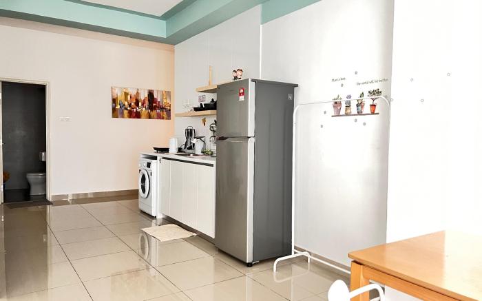 Arte + Comes with Netflix Acc | 2 Beds 2 Baths KL